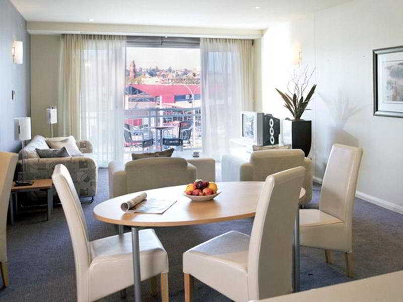 Peppers Seaport Hotel Launceston Extérieur photo